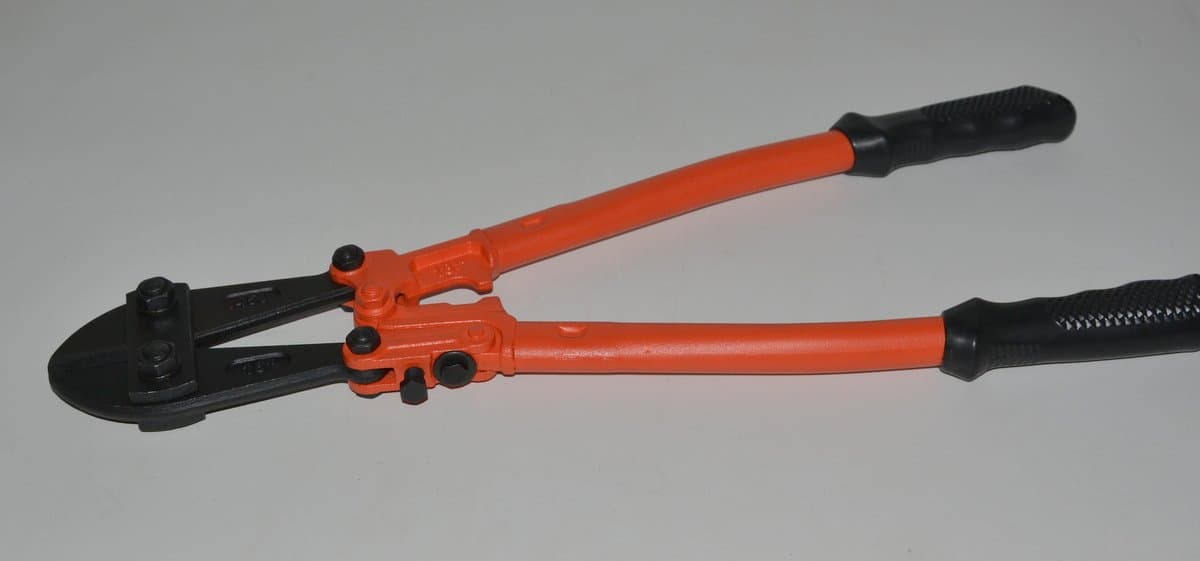 Sekator mechaniczny czerwono-czarny