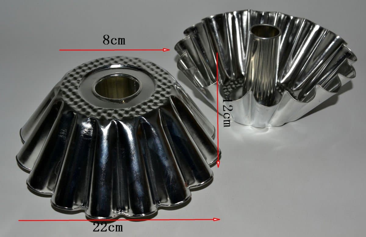 Forma metalowa do babki z tuleją karbowana, śr. 21 cm