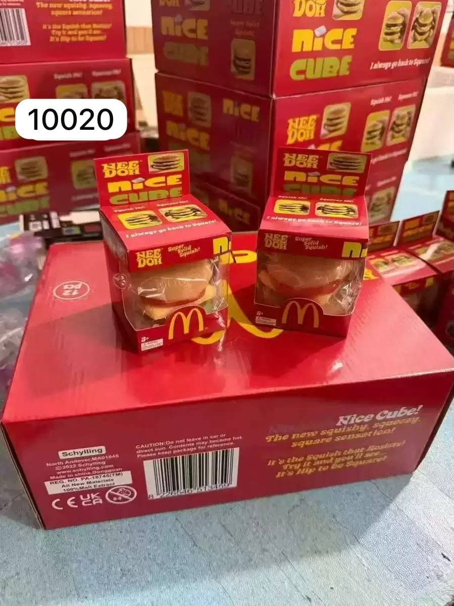 Zabawka w formie hamburgera