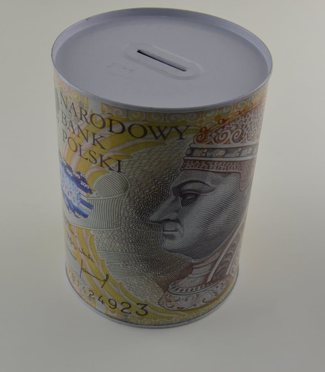Skarbonka cylindryczna z nadrukiem banknotów w wariantach kolorów