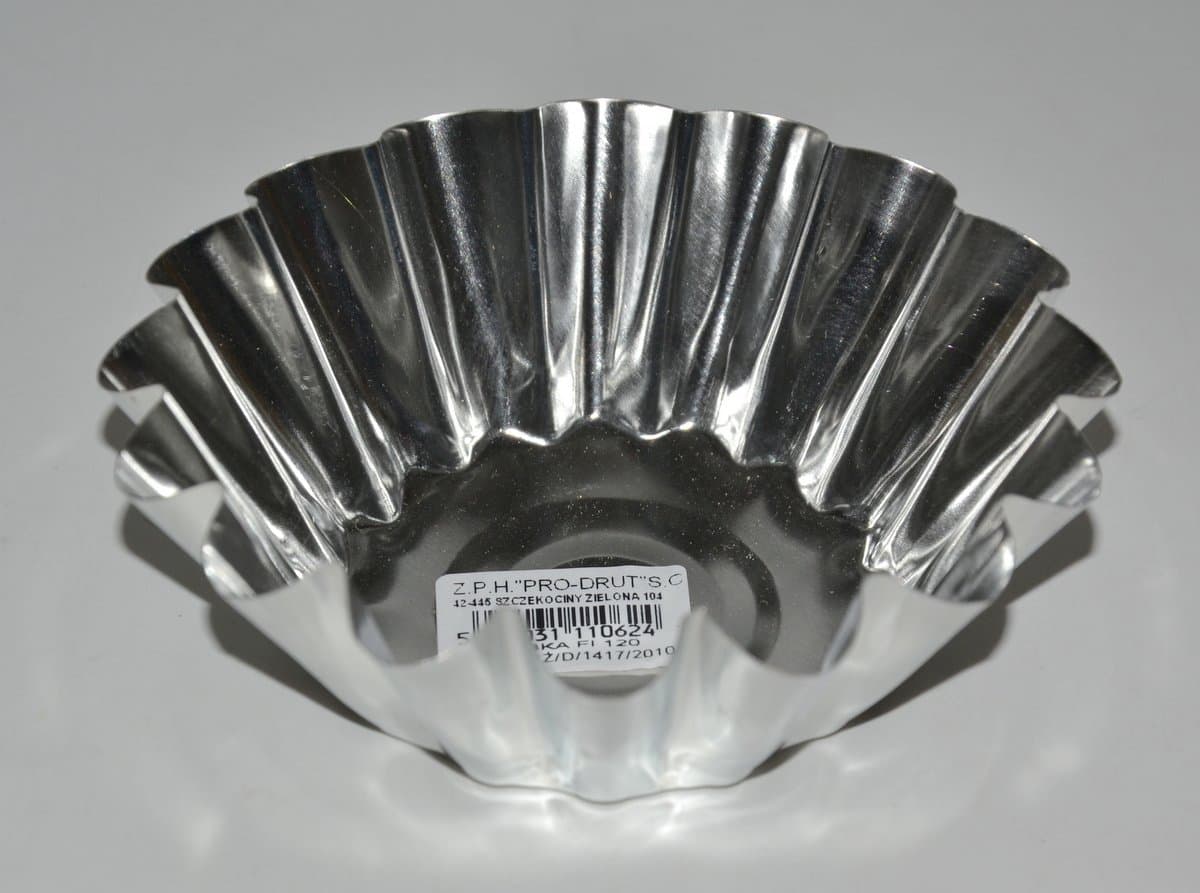 Babka karbowana 110