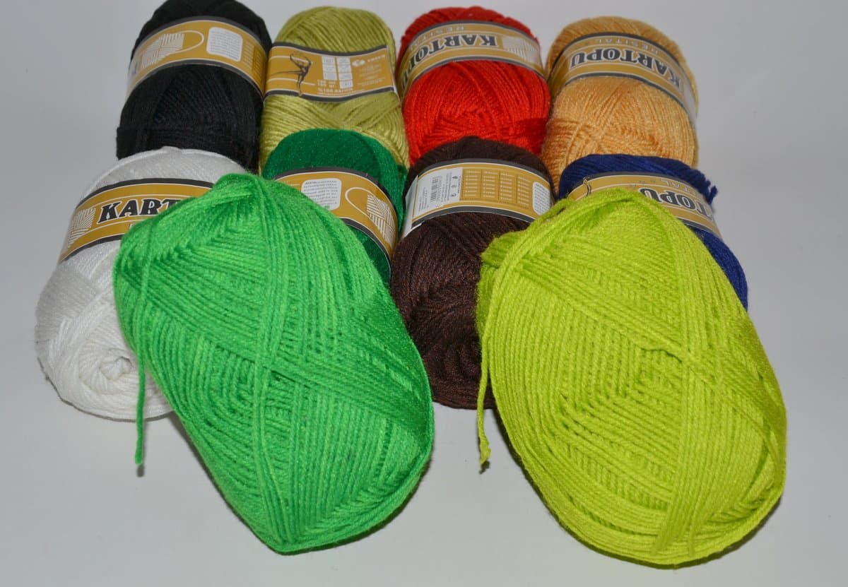 Włóczka 100 g, mix kolorów
