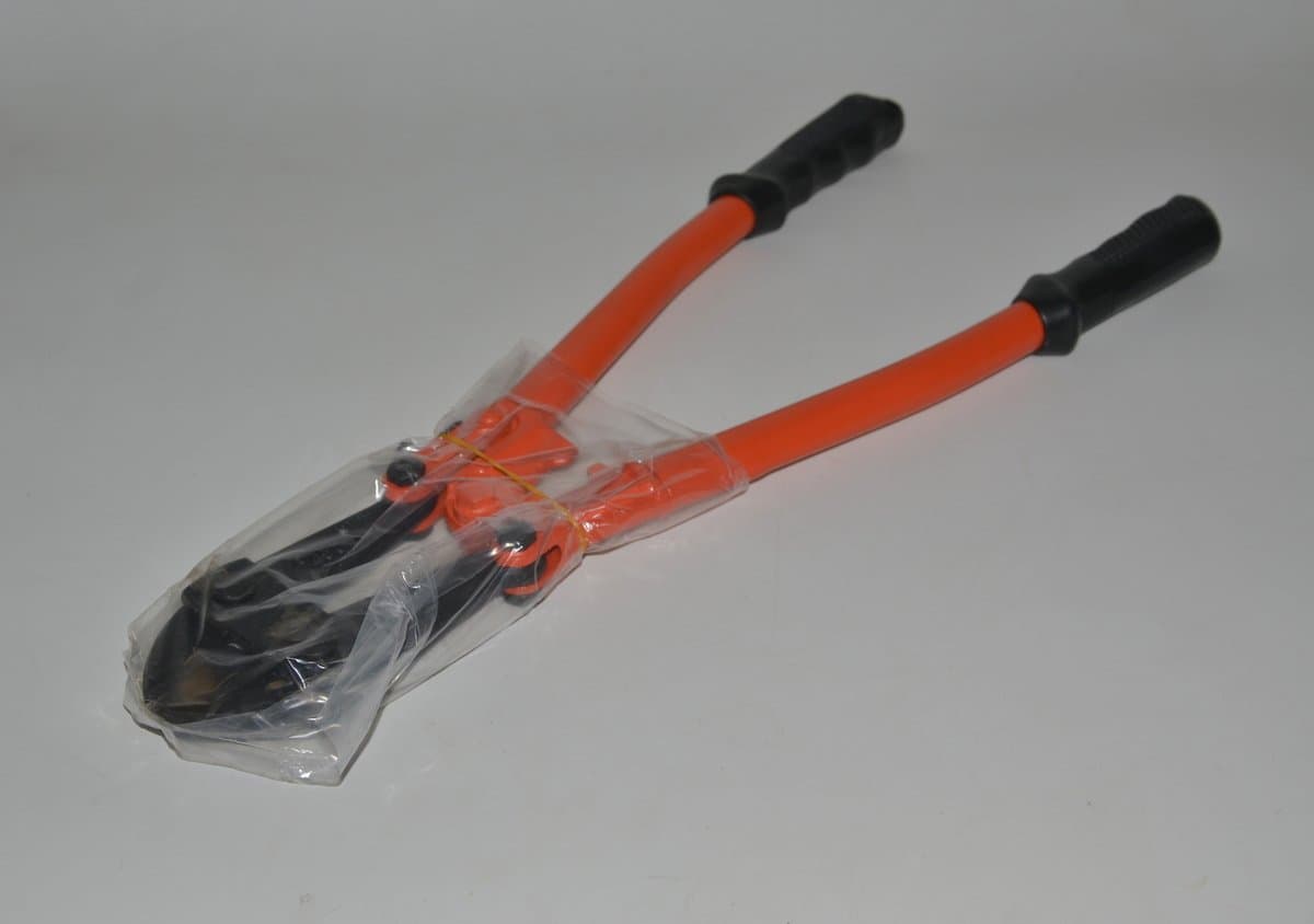 Sekator mechaniczny czerwono-czarny