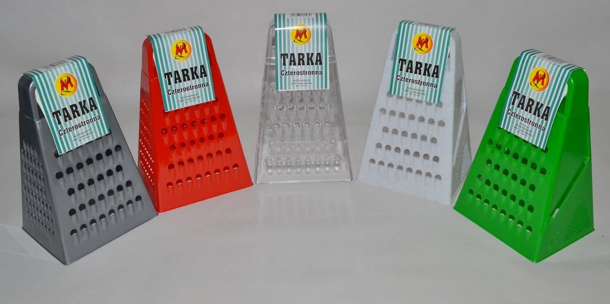 Tarka czworoboczna z plastikowym korpusem i metalowymi tarkami